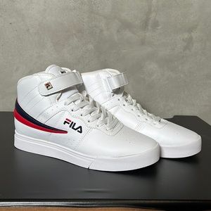 NWOT FILA High Top Sneakers